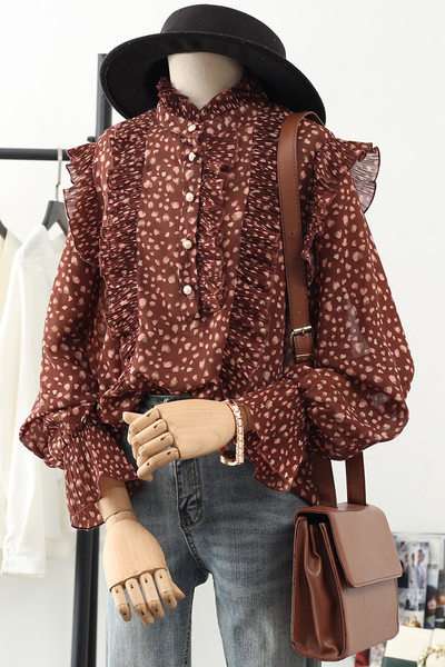 Moodne madala krae ja nööpidega naiste särk - retro stiilis