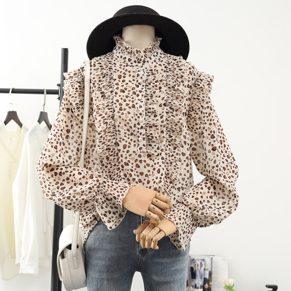 Moodne madala krae ja nööpidega naiste särk - retro stiilis