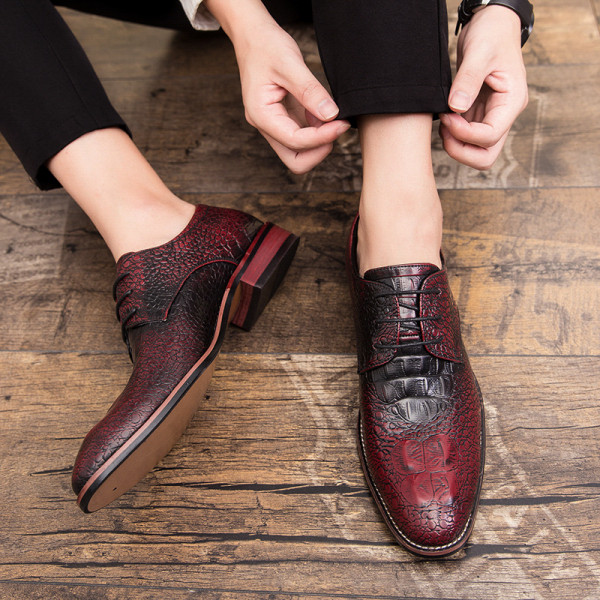 Ανδρικά μοντέρνα έκο δερμάτινα παπούτσια με κορδόνια με μεγάλα νούμερα