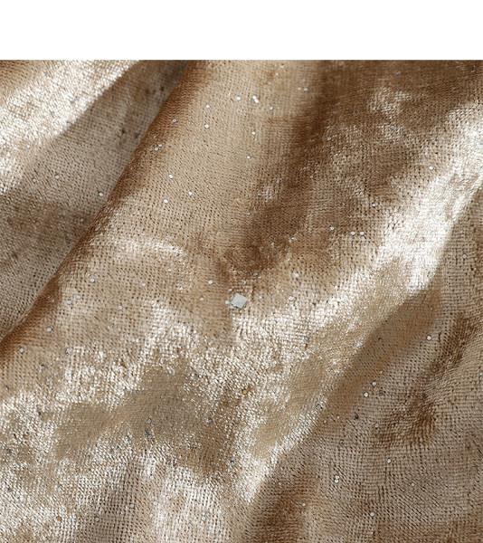 Γυναικεία  βελούδινη μπλούζα με δαντελωτά μανίκια και λαιμόκοψη