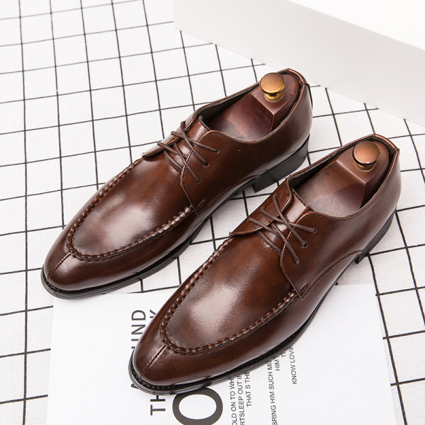 Επίσημα ανδρικά παπούτσια με κορδόνια μυτερό μοντέλο