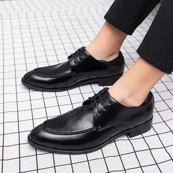 Επίσημα ανδρικά παπούτσια με κορδόνια μυτερό μοντέλο