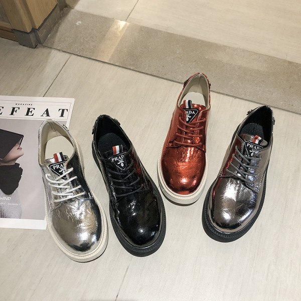 Eco-nahast lameda talla ja paeltega vabaajajalatsid