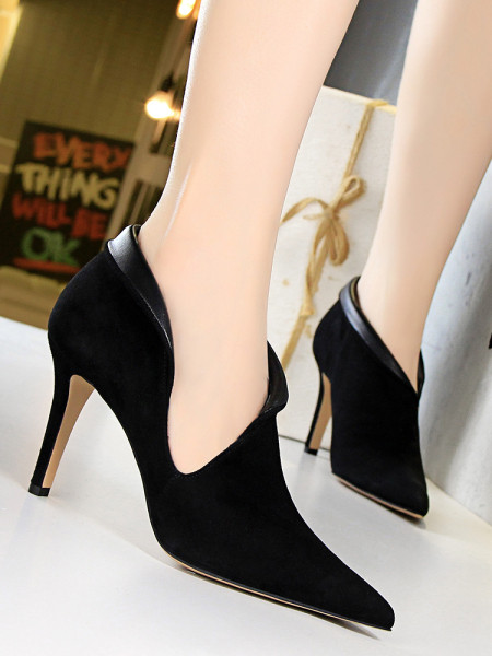 Γυναικεία παπούτσια σε οικολογικό σουέτ - μυτερό μοντέλο