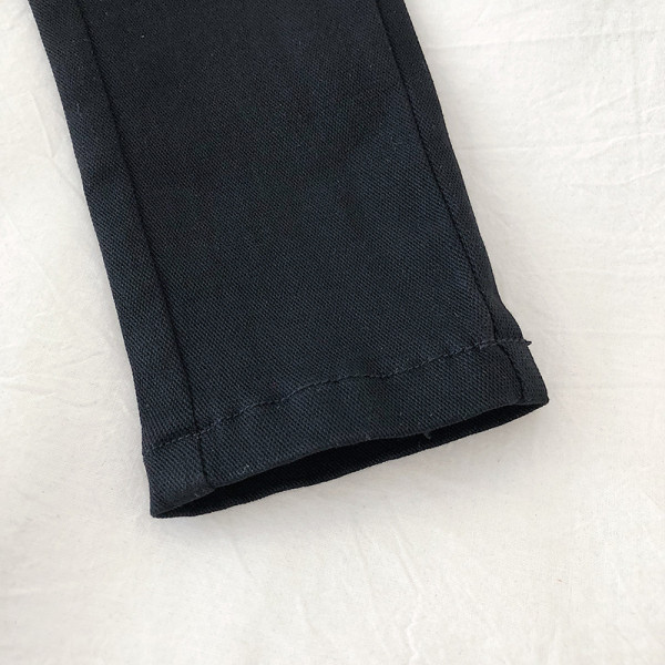 Черен дамски панталон Slim модел с копчета и висока талия