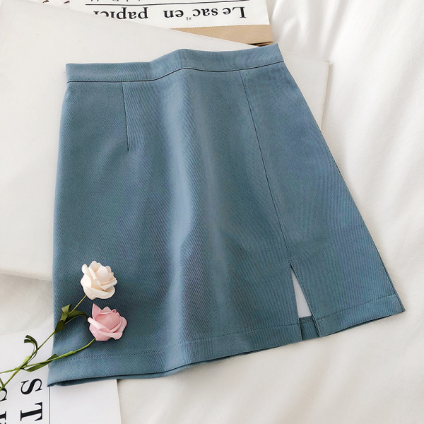 Модерна къса дамска пола с висока талия и цепка 