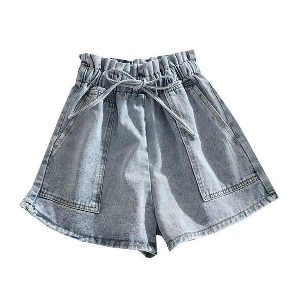 Kõrge vöökoha ja lipsudega vabaaja naiste lühikesed püksid – lai mudel