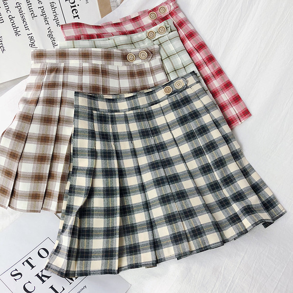 Плисирана дамска къса пола с висока талия и А-линия