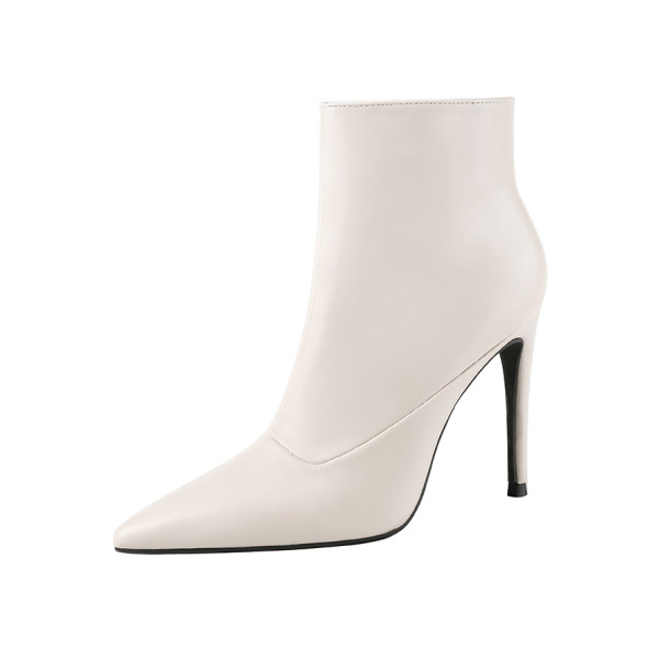 Елегантни пролетно-есенни боти от еко кожа заострен модел и 10 см.ток