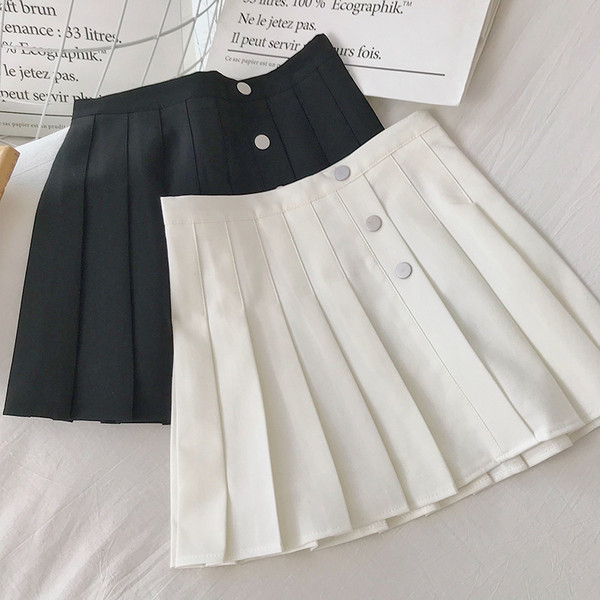 Плисирана дамска пола с висока талия и А-линия