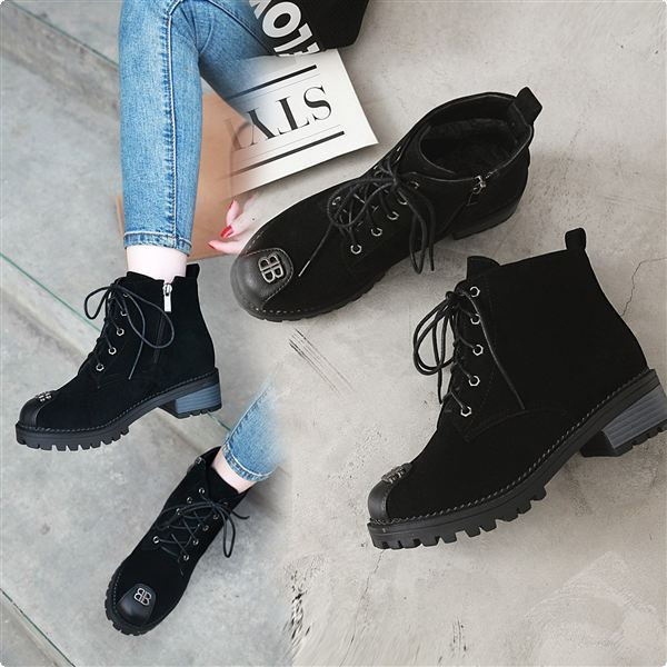 Öko velúrból készült tavaszi-őszi csizma fűzővel, lapos talppal