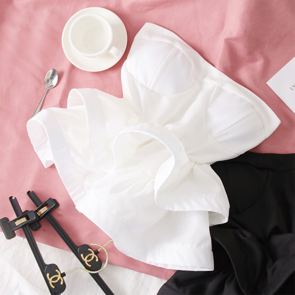 Moodne naiste rinnakorv topeltrea lokkidega