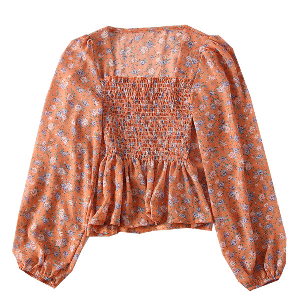 Modern női ing négyzet alakú nyakkivágással és virágmotívumokkal