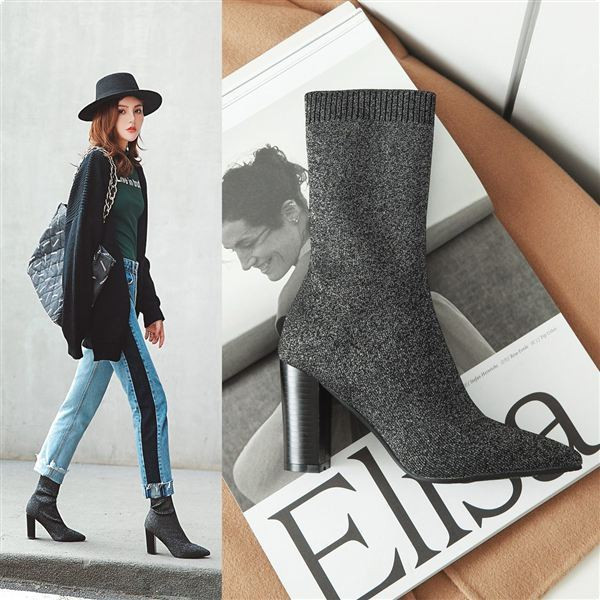 Elegáns női csizma típusú zokni hegyes modell és magassarkú - 8,5 cm