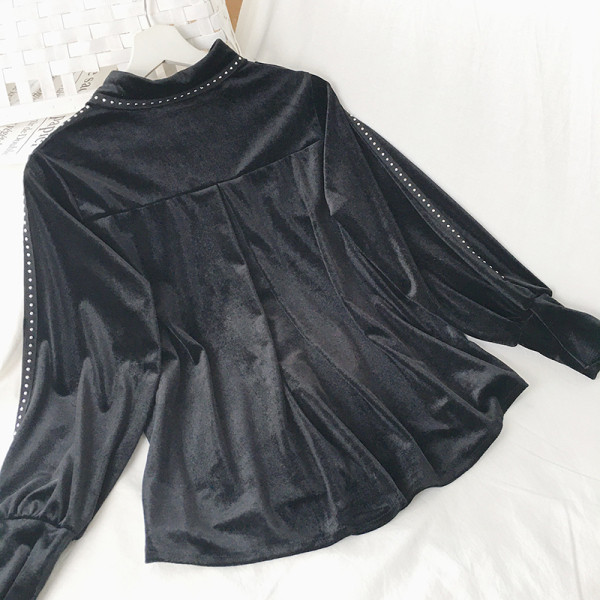 Fekete női bársony ing klasszikus gallérral és hosszú ujjal