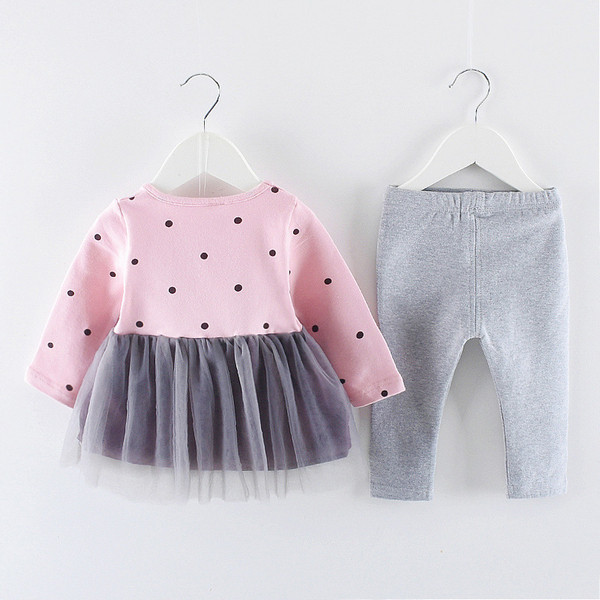 Gyerekkészlet lányoknak tüllruhával és hímzéssel ellátott leggingssel