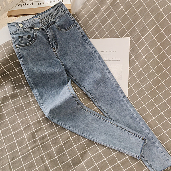 Alkalmi női farmer Karcsú modell magas derékkal és zsebekkel