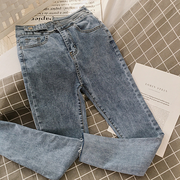 Alkalmi női farmer Karcsú modell magas derékkal és zsebekkel