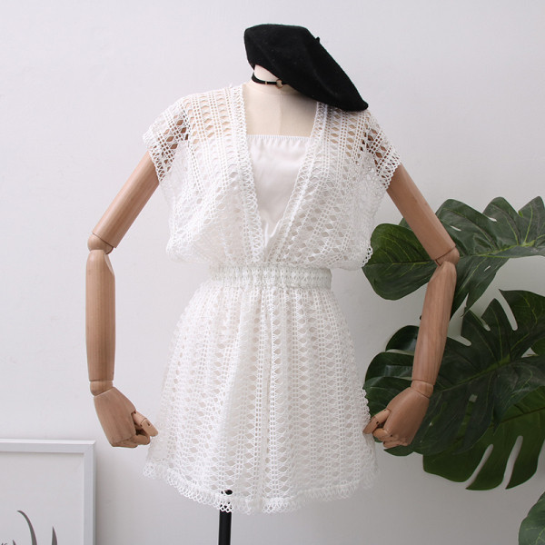 Modern női csipke ujjatlan overál