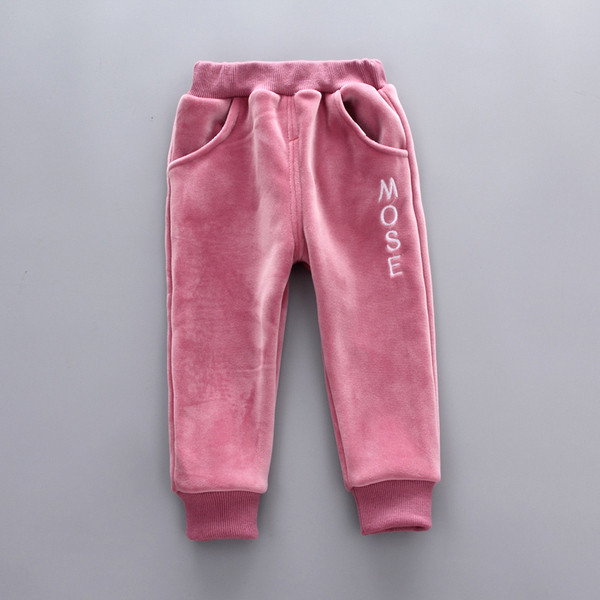 Gyerek sportkészlet lányoknak, benne kapucnis pulóverrel és nadrággal