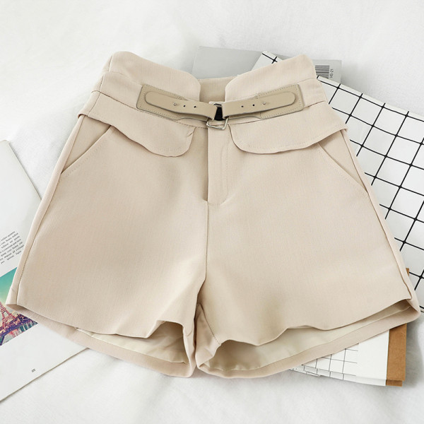 Női rövidnadrág széles modell magas derékkal