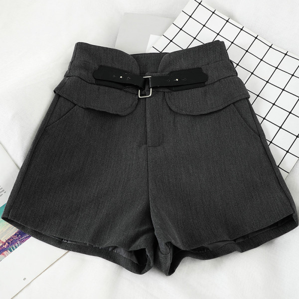Női rövidnadrág széles modell magas derékkal