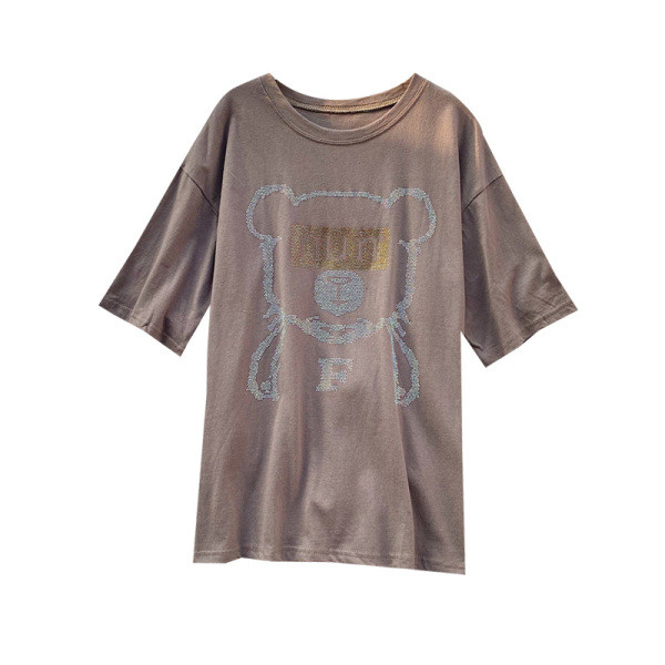 Bő női póló rövid ujjú, mackó rátéttel