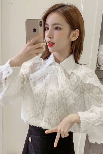 Új modell csipke ing klasszikus gallérral és szalaggal