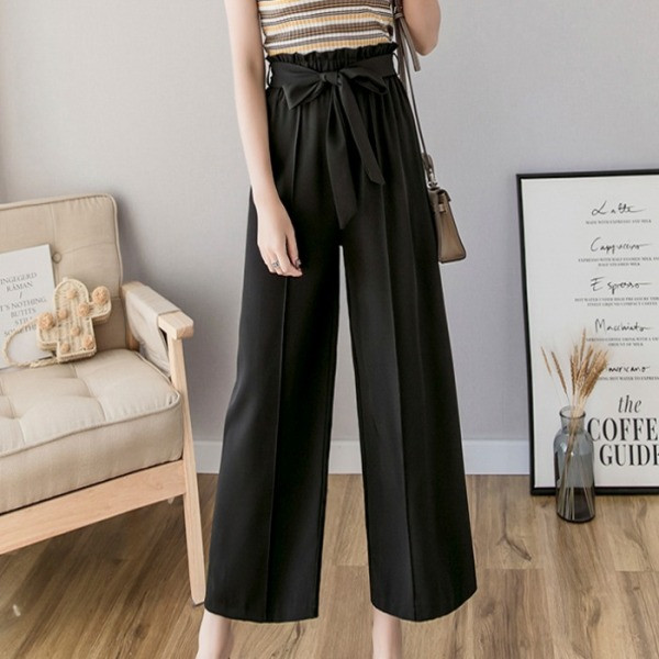 Új modell tavaszi nadrág elasztikus derékkal és övvel - széles modell