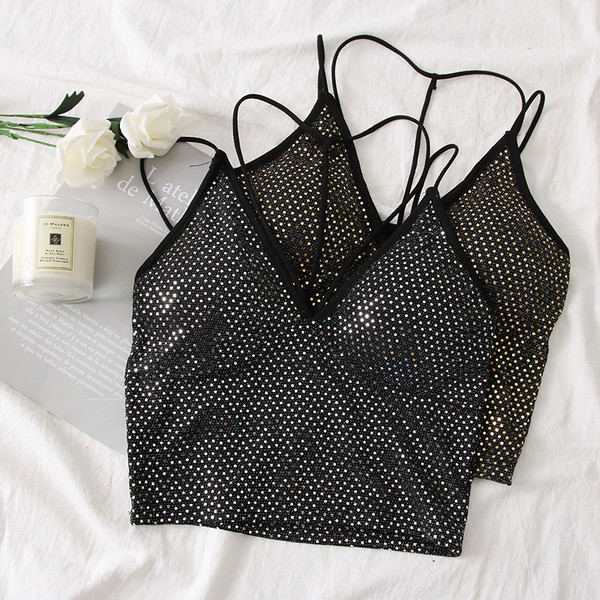 Modern női felső spitz nyakkivágással és vékony pántokkal