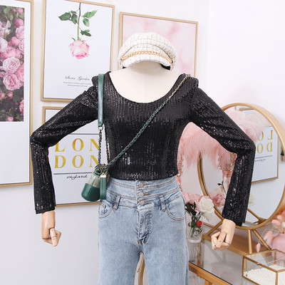 Új modell női blúz ovális nyakkivágással, flitterekkel és hosszú ujjú