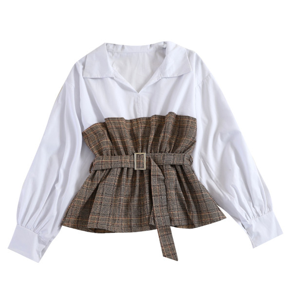 Stílusos női ing széles ujjal és kockával, derékban övvel