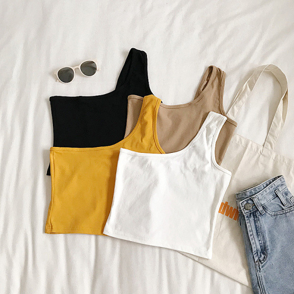 Napi rövid női felső egy pánttal