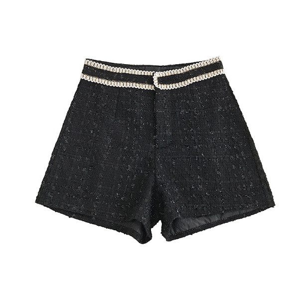 Stílusos női rövidnadrág magas derékkal és hímzéssel