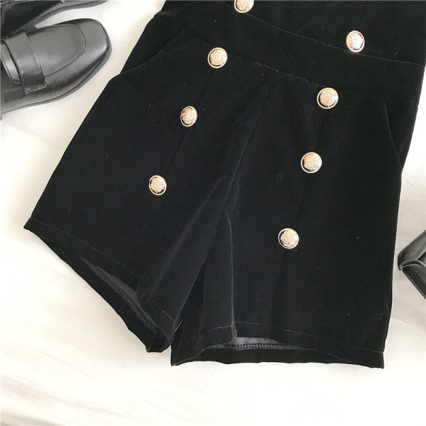 Női fekete bársony kombinék gombokkal és pántokkal