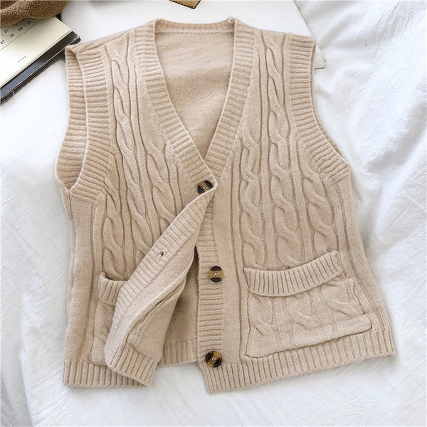 Retro női kötött mellény zsebekkel és gombokkal