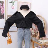 Női ing mély spitz nyakkivágással és széles ujjakkal