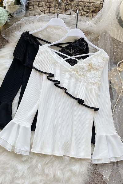 Női blúz 3D díszítéssel és spitz nyakkivágással retro stílusban