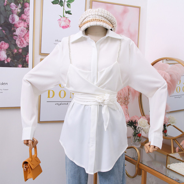 Modern női ing klasszikus gallérral, övvel és hosszú ujjal