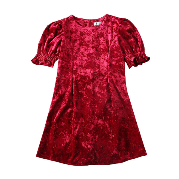 Modern női ruha, rövid ujjú, ovális dekoltázs bársonyból