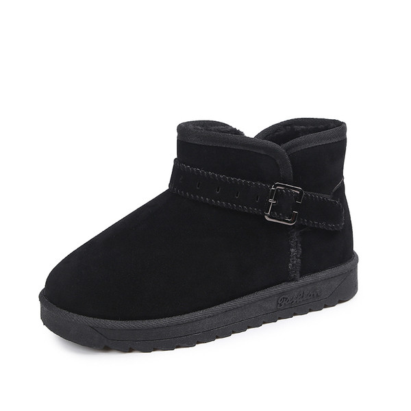 Őszi-téli női csizma puha béléssel, lapos talppal, fekete és bézs színben