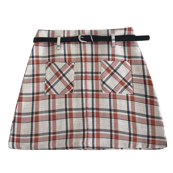 Retro stílusú kockás női szoknya zsebekkel és övvel