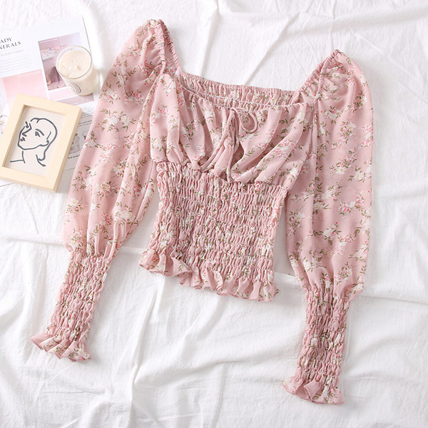 Női blúz csupasz váll, hosszú ujjú, virágos motívumokkal