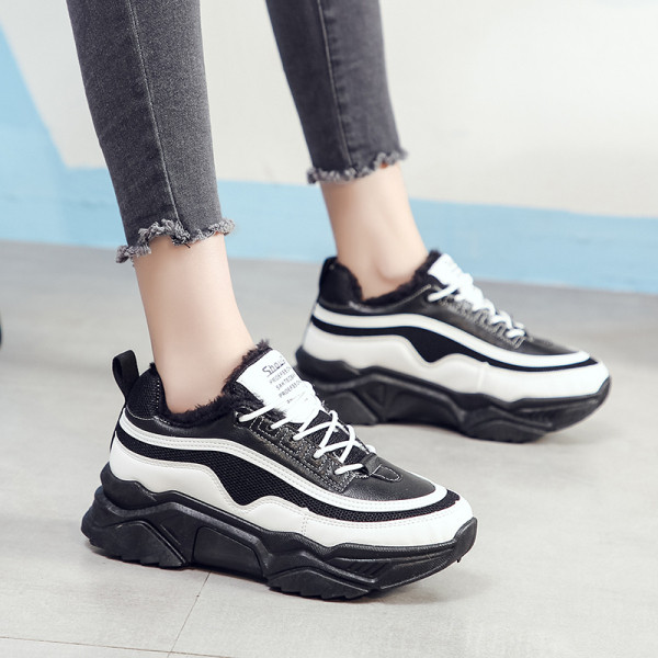 Őszi-téli női tornacipő puha béléssel és durva talppal