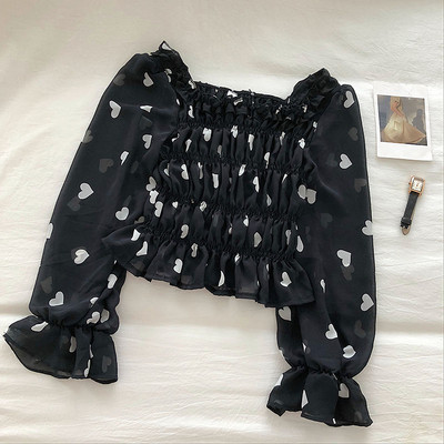 Modern női blúz, hosszú ujjal és négyzet alakú nyakkivágással