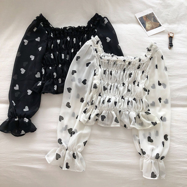 Modern női blúz, hosszú ujjal és négyzet alakú nyakkivágással