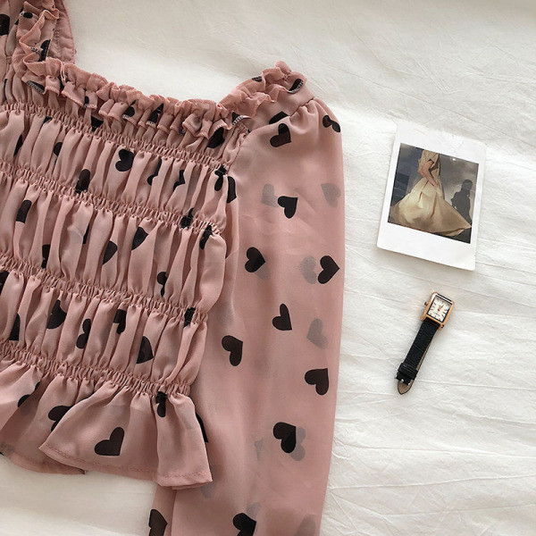 Modern női blúz, hosszú ujjal és négyzet alakú nyakkivágással