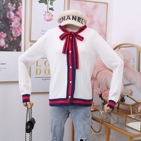 Modern női mellény szalaggal és hosszú ujjal