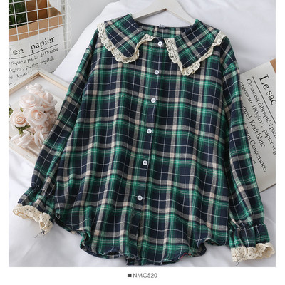 Modern női kockás ing gombokkal, csipkével és hosszú ujjú