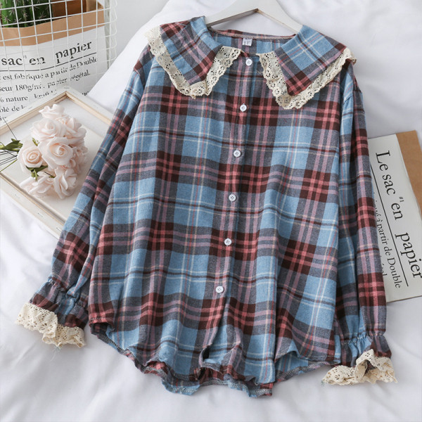 Modern női kockás ing gombokkal, csipkével és hosszú ujjú